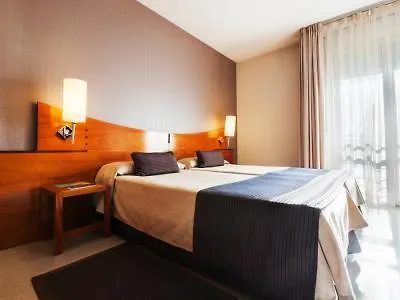 فندق Hotel Granollers